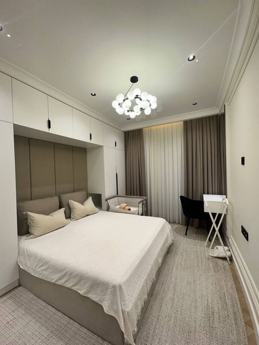 Istanbul City Продается 3 комнатная квартира ремонт А.Каххара