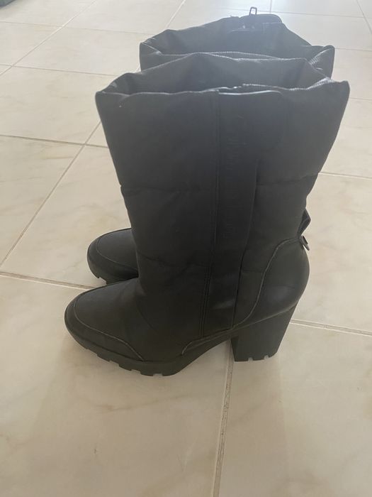 Bocanci albi/ Ghete Calvin Klein / ghete imblanite