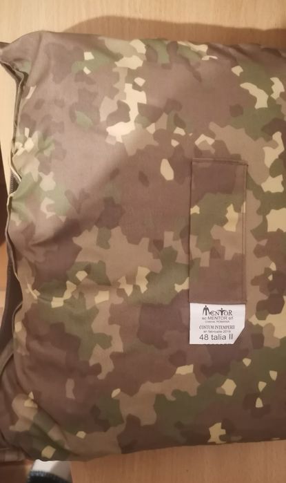 Vând ținută militara 46/1, scurta 48/1,