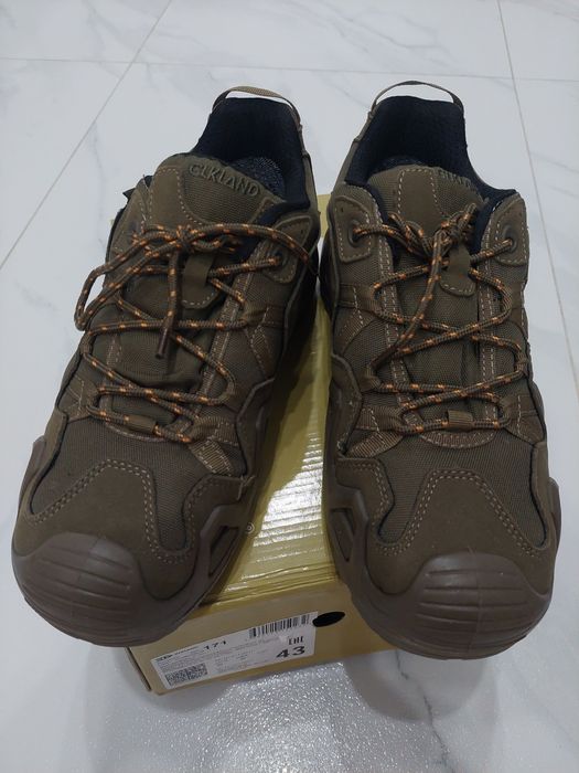 Продам тактическую обувь 43  размера