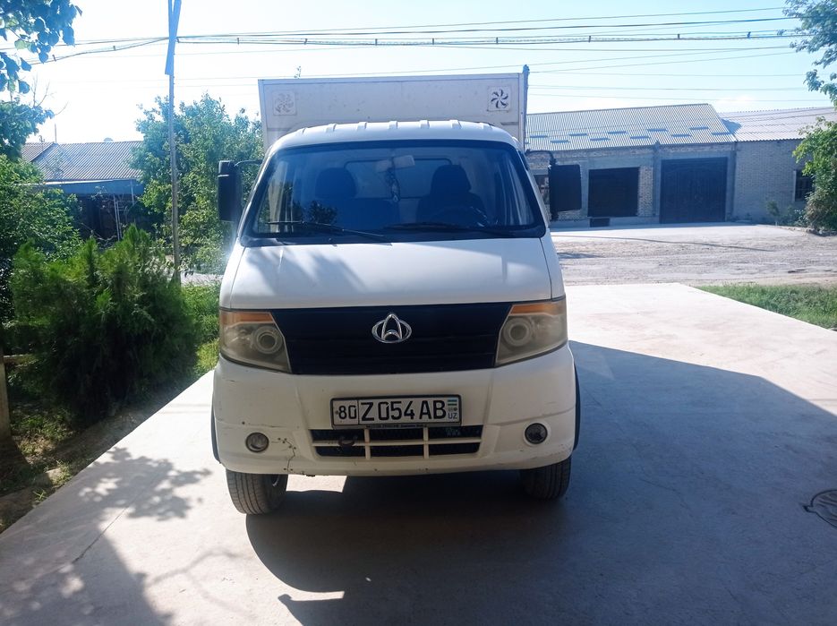 Changan 99 ot kuchi qo'sh balon sotiladi