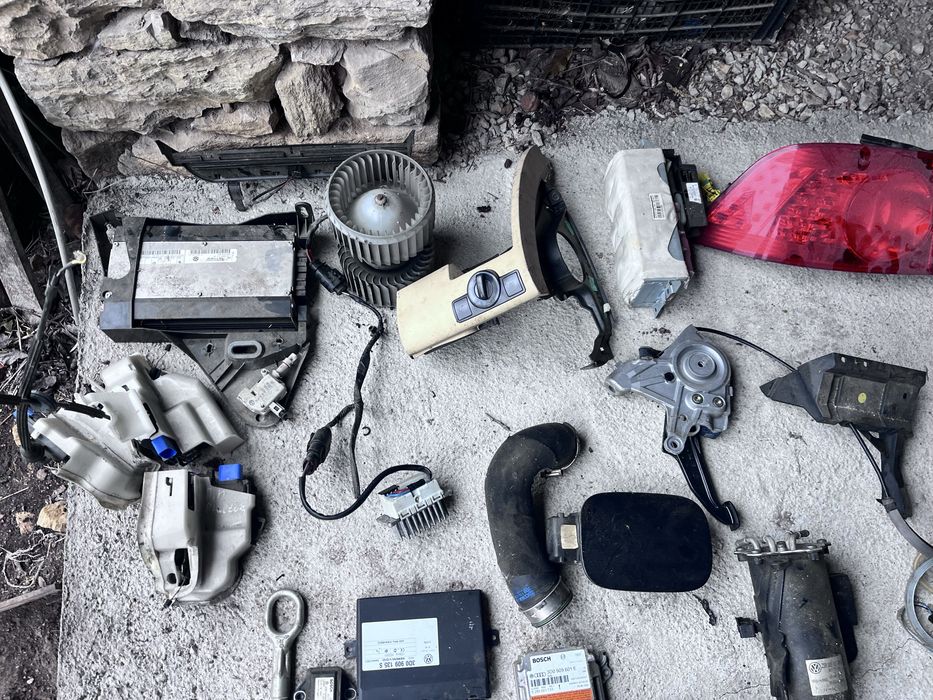 Разпродажба останали части от volkswagen phaeton 3.0tdi