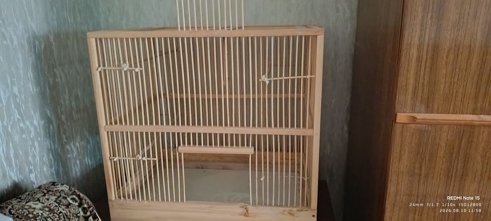 Клетка из дерева