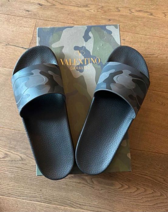 Valentino Garavani джапанки 46 100% оригинални