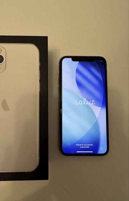iPhone 11 PRO cu 93% Bateria