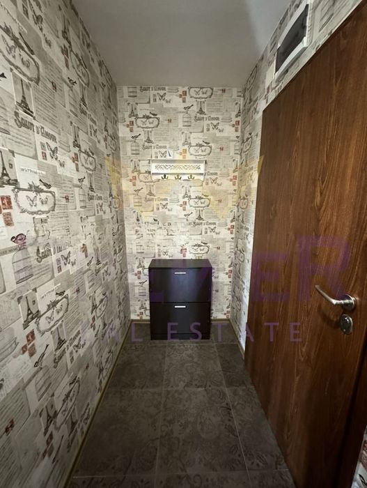 Продава се Тристаен апартамент в Пловдив, Младежки Хълм - 80 кв.м за 2963 €/кв.м - Снимка #11