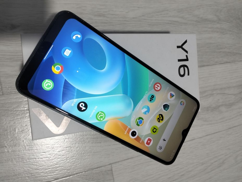 Vivo Y16 телефон