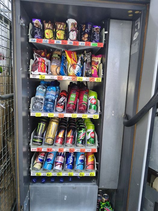 Tonomat/Automat  cu functie de răcire