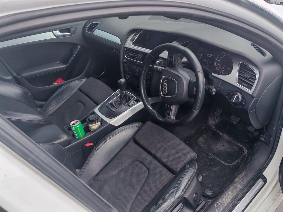Audi A4 b8 sline 2009 2l disel