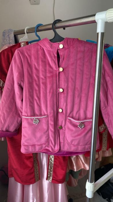 Ұлттық киімдер қол жұмысы