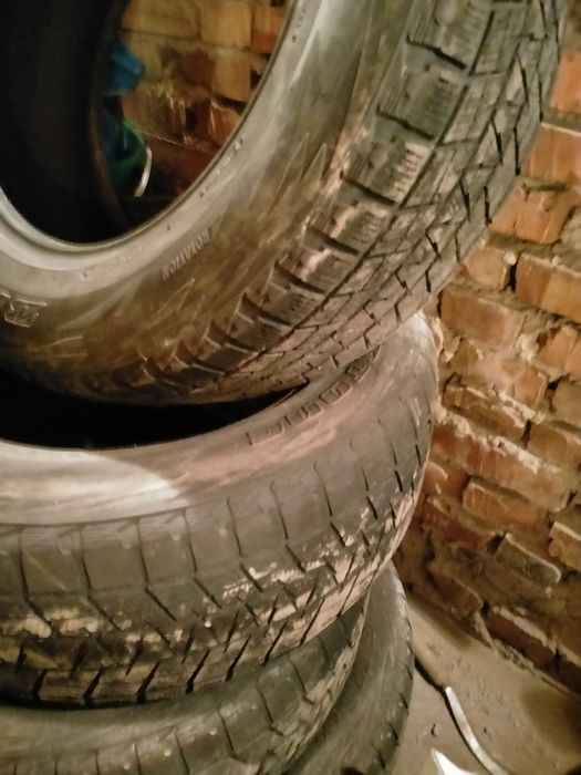 Продам колеса 265/60 R18-4штуки