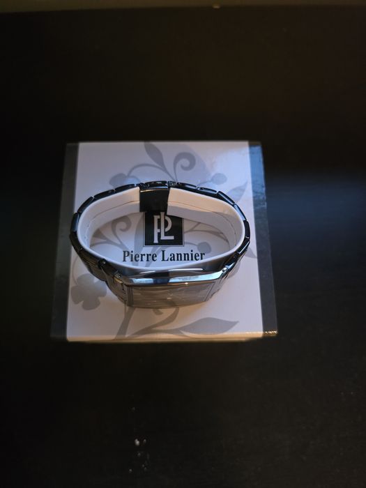 Vând ceas bărbătesc Pierre Lannier