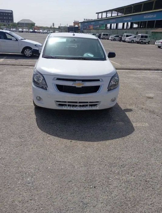 Chevrolet Cobalt 2025 — 5