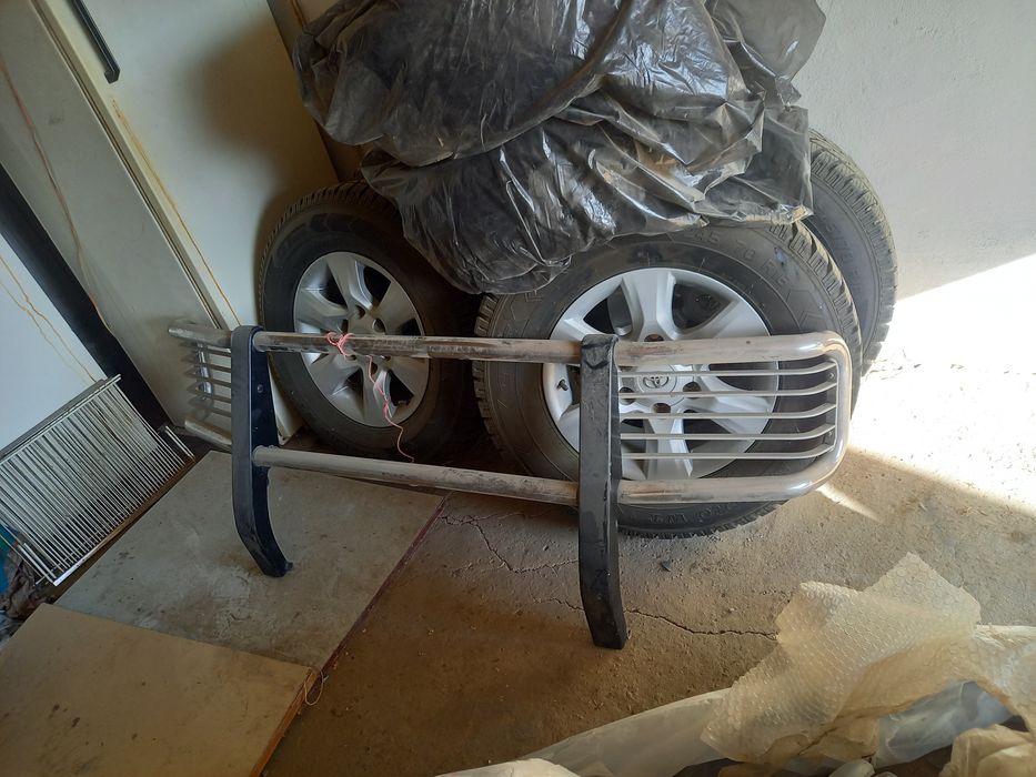 Запчасти для мерседеса разные