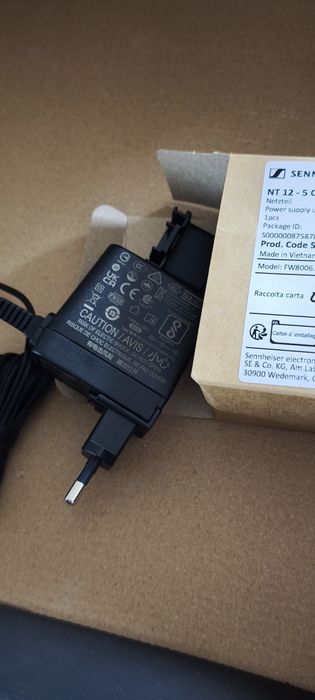 Професионална  безжична система Sennheiser EW-D 835-S SET