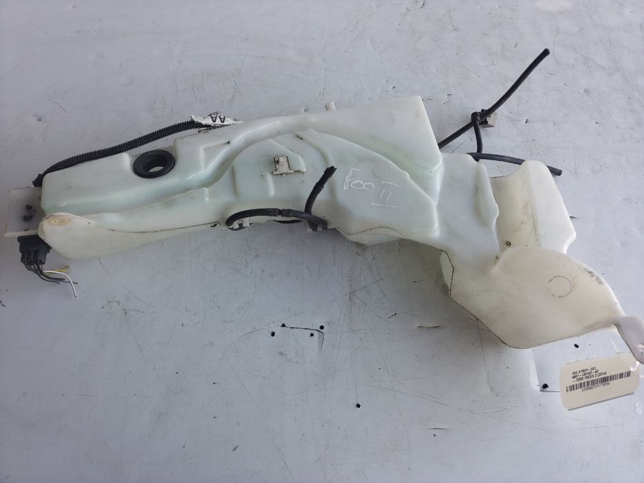 Rezervor apa spalare parbriz Ford Focus 3 2014 1317757