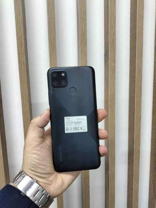 Relame C21y 64gb