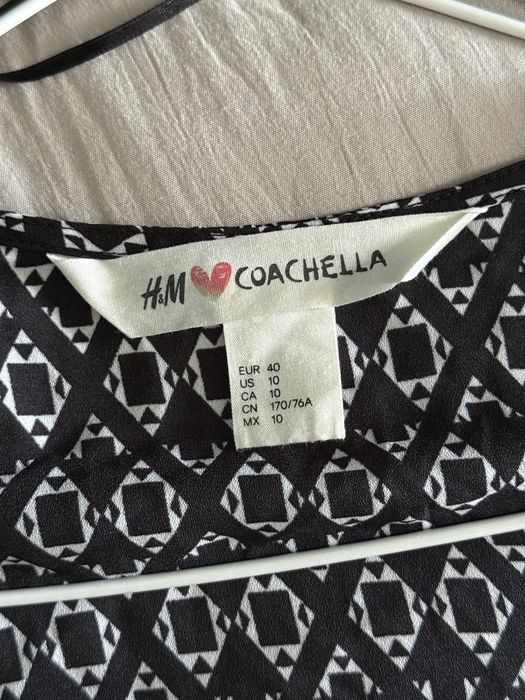 Нов гащеризон с ресни от H&M -  Coachella
