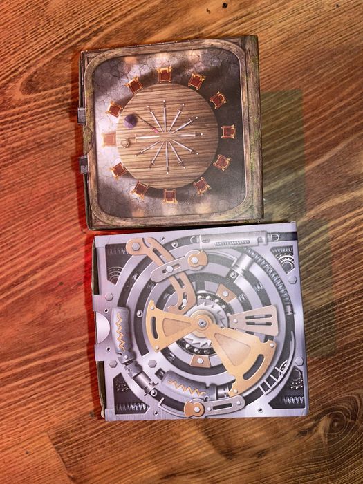 Vând puzzle iDventure Cluebox,ideal pentru caodu