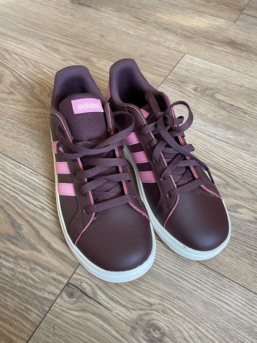 Спортни обувки ADIDAS