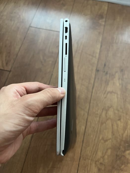 Laptop hp pavilion x360 touch i7 8550u 4gb placa video , 16gb ram, ssd 512gb