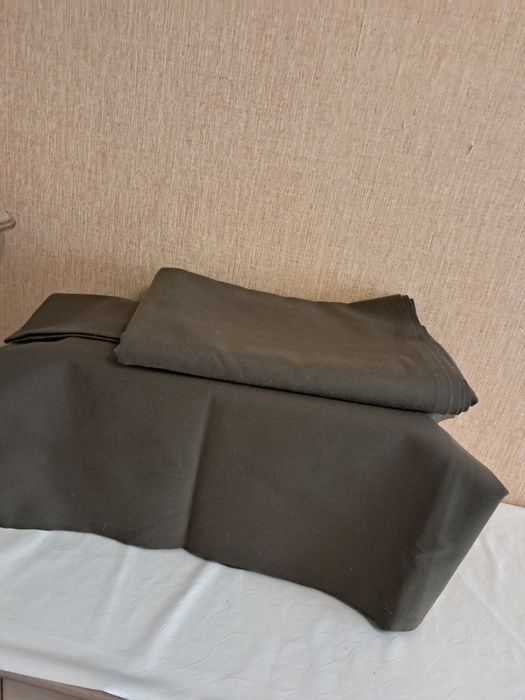 Военные 2 отреза на брюки.