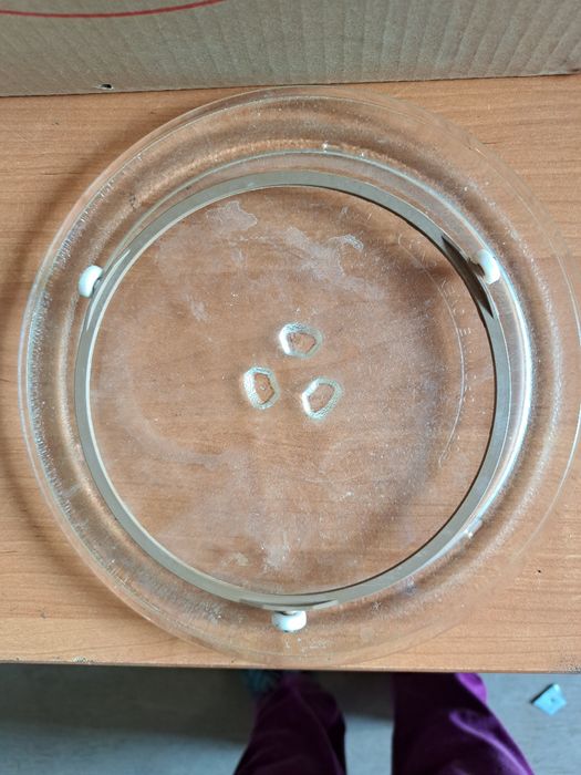 Тарелка микроволновки