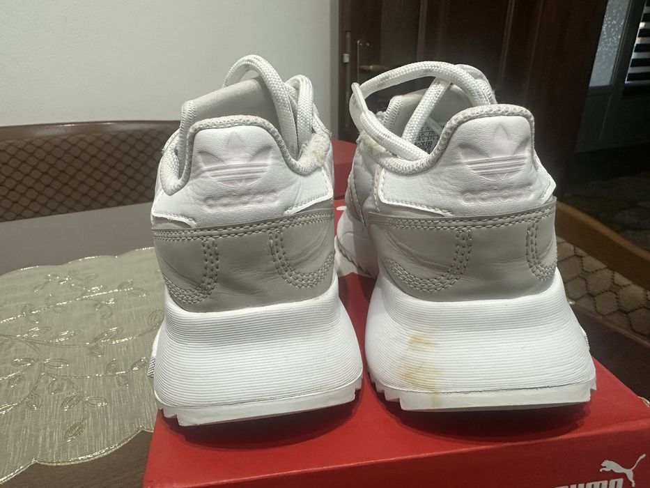 Adidasi marca Adidas - marinea 37 1/3