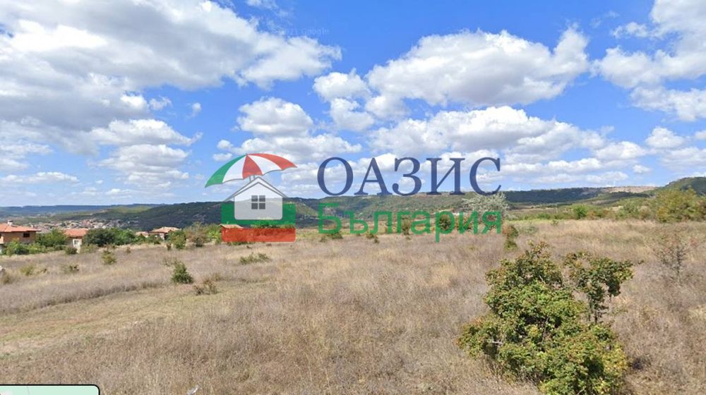 Парцел в УПИ с ПУП в с. Оброчище, Общ. Балчик, област Добрич, 3000 кв м,