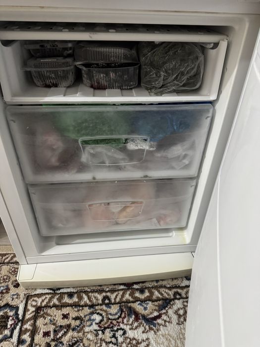 Продается холодильник