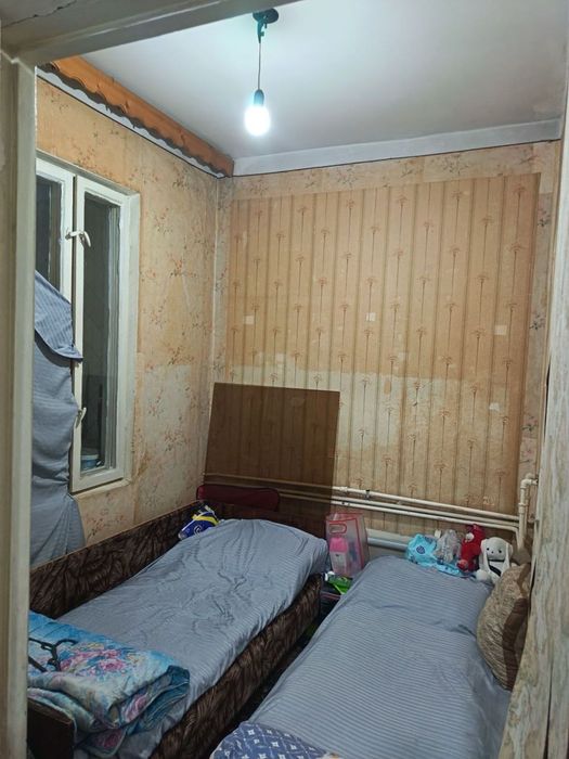 Продам 2-Комнатную квартиру сергели Спутник 17 третий этаж 2/3/4