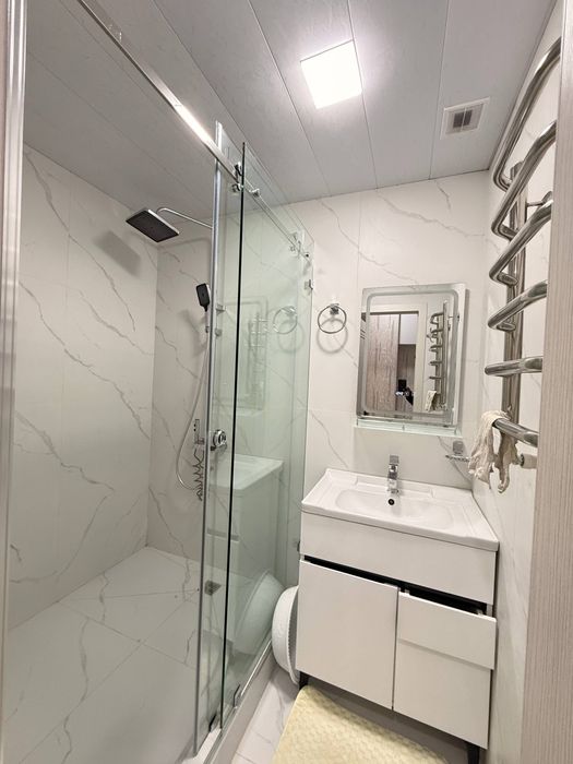 Срочно Продаётся Юнусобод 13-кв 2/6/8 навастройка Кирпичный дом