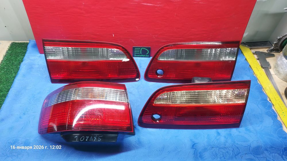 Фонарь задний левый правый и на багажник Тойота Камри Грация универсал