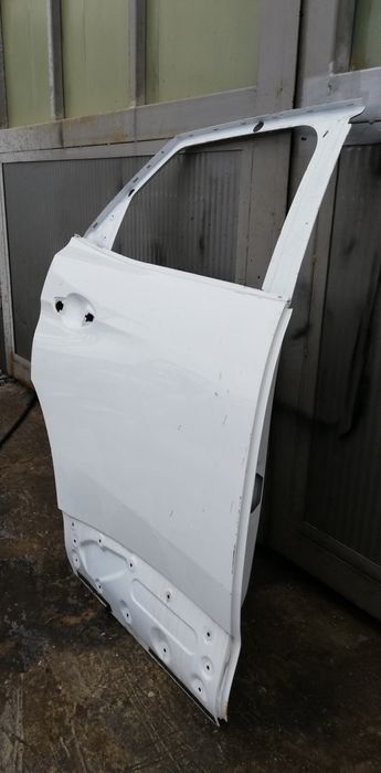 Два броя задна дясна врата Peugeot 3008 2 (2016-)