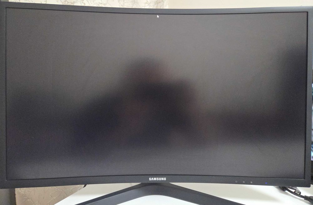 Crucial Ballistix MAX 4400mhz 2x8GB 16GB / Samsung C27FG73FQ Gaming Curved Monitor 144Hz