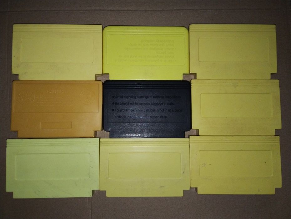 Lot dischete galbene clona NES / aka Terminator