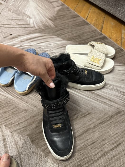 Обувь оргигал только