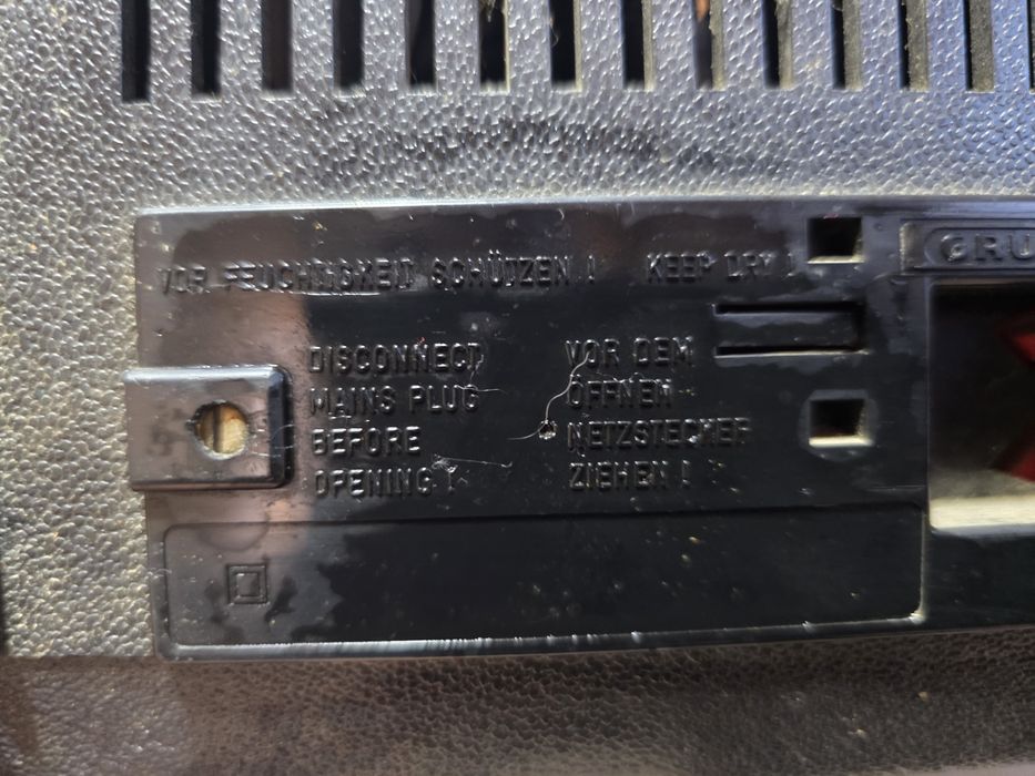 Magnetofon de epocă Grundig TK 146