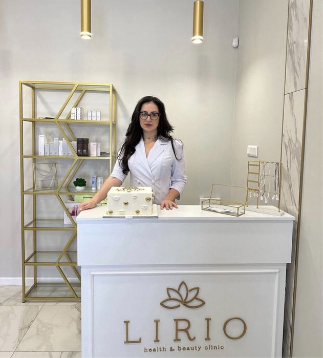 Касса ресепшн бутик магазин