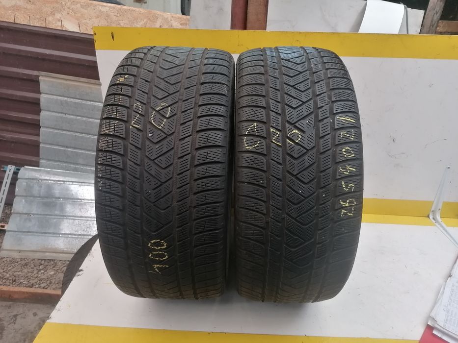 265/40/21  iarna  2*PIRELLI Ms 105v  dot 4420. 4,47mm