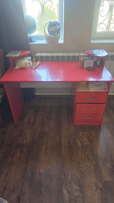 Продам детскую мебель