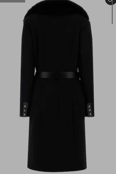 Черно палто Guess