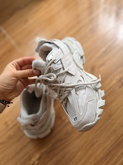 Balenciaga Track