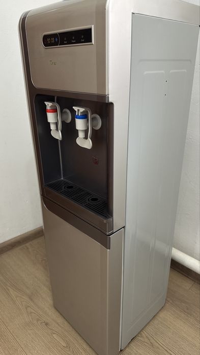 Продам кулер для воды б/у