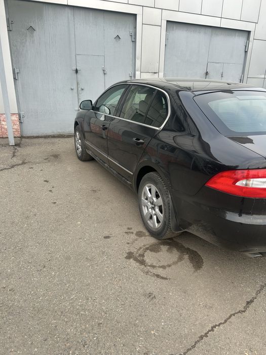 Продам skoda superb
