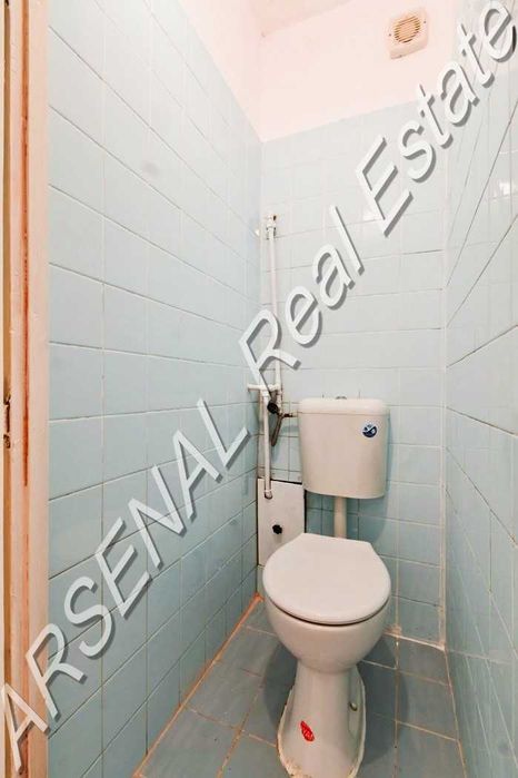 Продаваме 3-стаен апартамент в кв. Красна Поляна