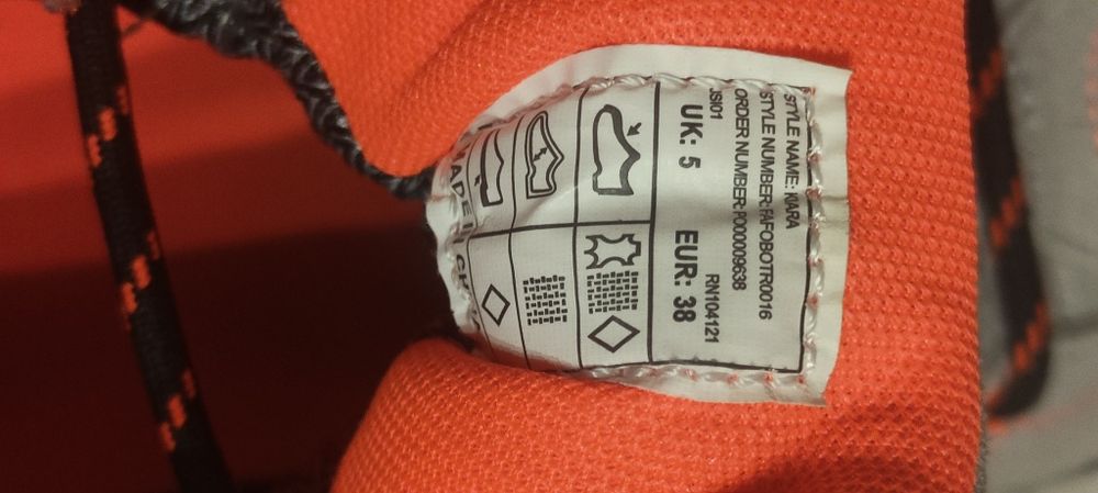 Bocanci piele impermeabili, mărimea 38