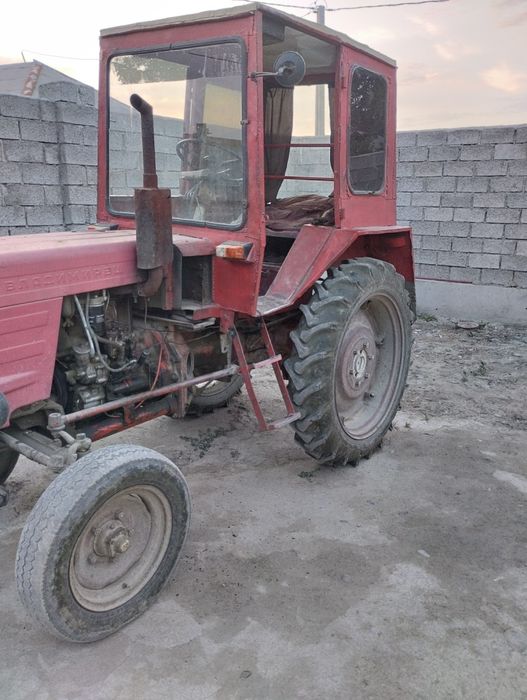 T25 traktor pat pat