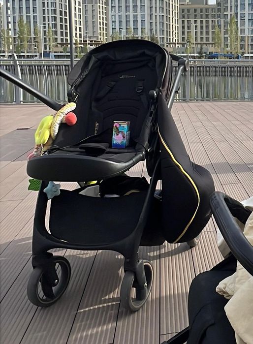 Коляска (два в одном)