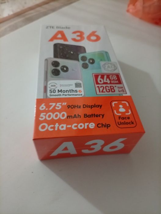 Продам сотовый телефон новый